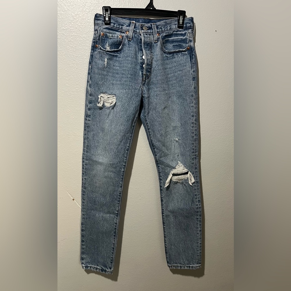 Levi jeans